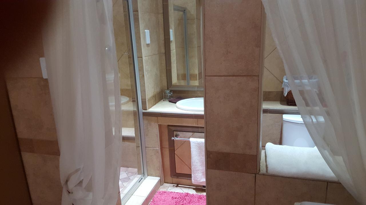 Bubez Guesthouse Barberton Eksteriør bilde
